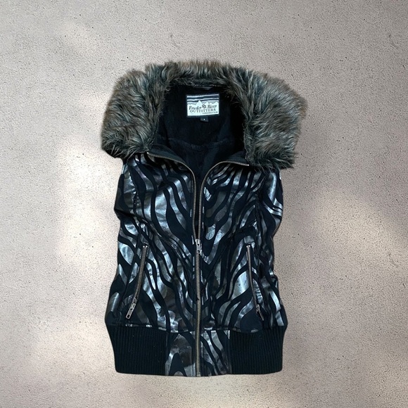 !! SOLD DO NOT BUY !! Powder River Outfitters Vest Fur Collar Panhandle Slim - Picture 6 of 6